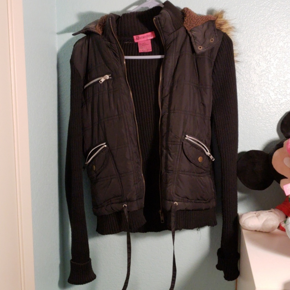 Black knitted jacket with furry hood
